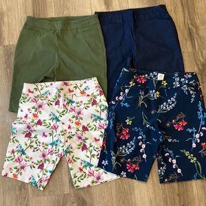 Time and True pull on stretch Bermuda’s-set of 4